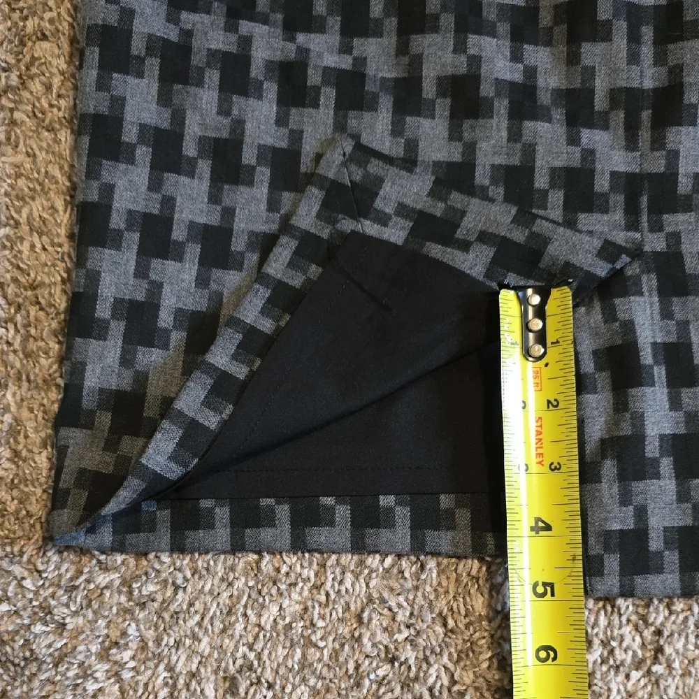 The Limited Black and Gray A-Line Skirt - Picture 6 of 9